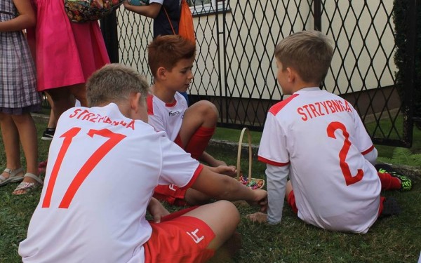 41368211_2294441100881448_6954849922621374464_n